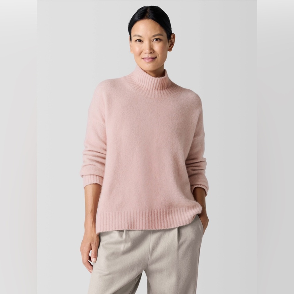 Eileen Fisher Cashmere Silk Bliss Turtleneck Box-Top Medium / New